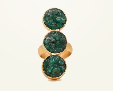 Anillo resinado 3 círculos pequeños esmeralda