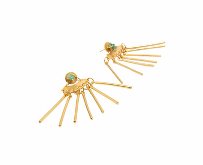 Small emerald stick earring