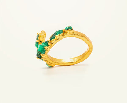 Anillo Espiral 10 esmeraldas - Fusión Premium Collection