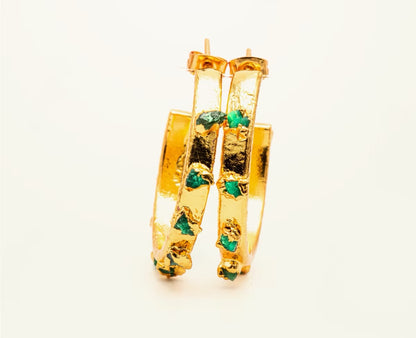 Medium flat hoop earring, 3 cm, emeralds, FUSION