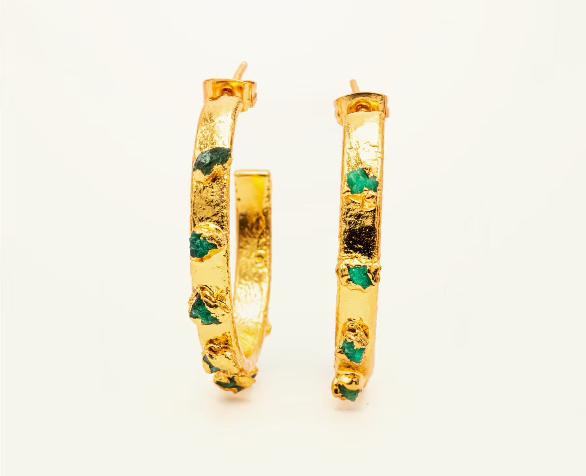 Medium flat hoop earring, 3 cm, emeralds, FUSION