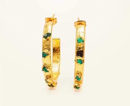 Medium flat hoop earring, 3 cm, emeralds, FUSION