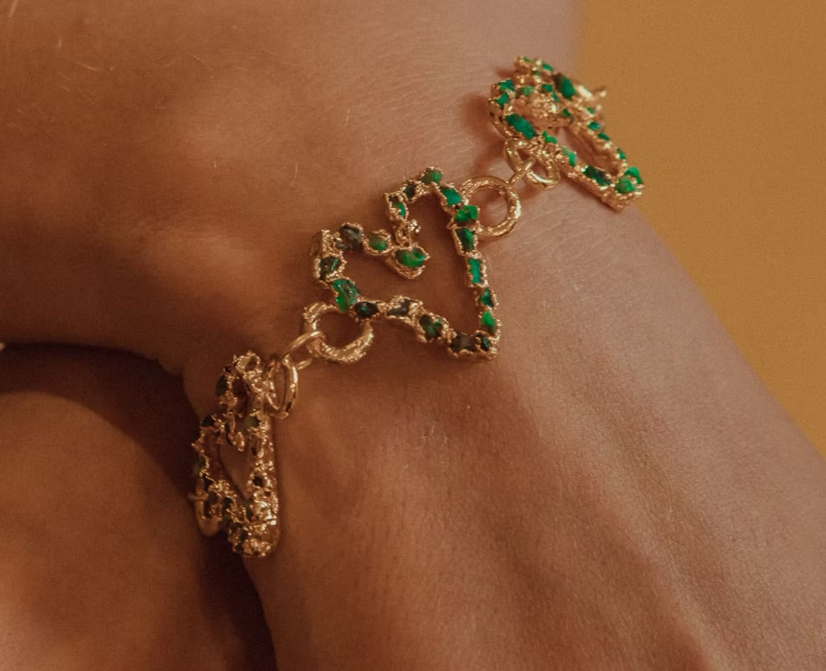 Pulsera  corazones esmeraldas  - L'AMOUR Collection