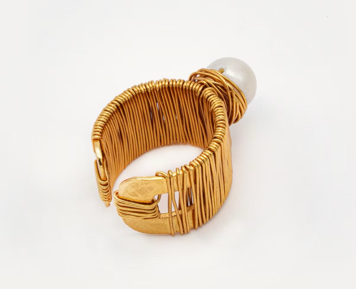 Anillo alambrado perla - RAÍCES Collection