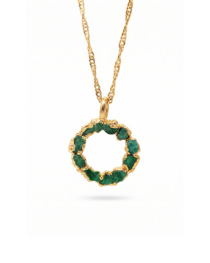 Dije corona con cadena pequeño esmeralda- FUSIÓN Collection