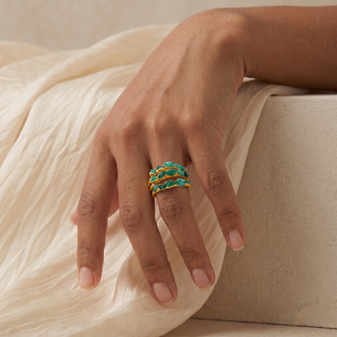 ANILLO 3 LÍNEAS ESMERALDAS FUSIÓN